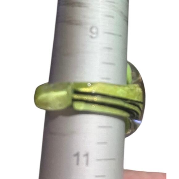 Modern Unisex Glass Ring Size 10 Yellow and Black - Picture 3 of 7